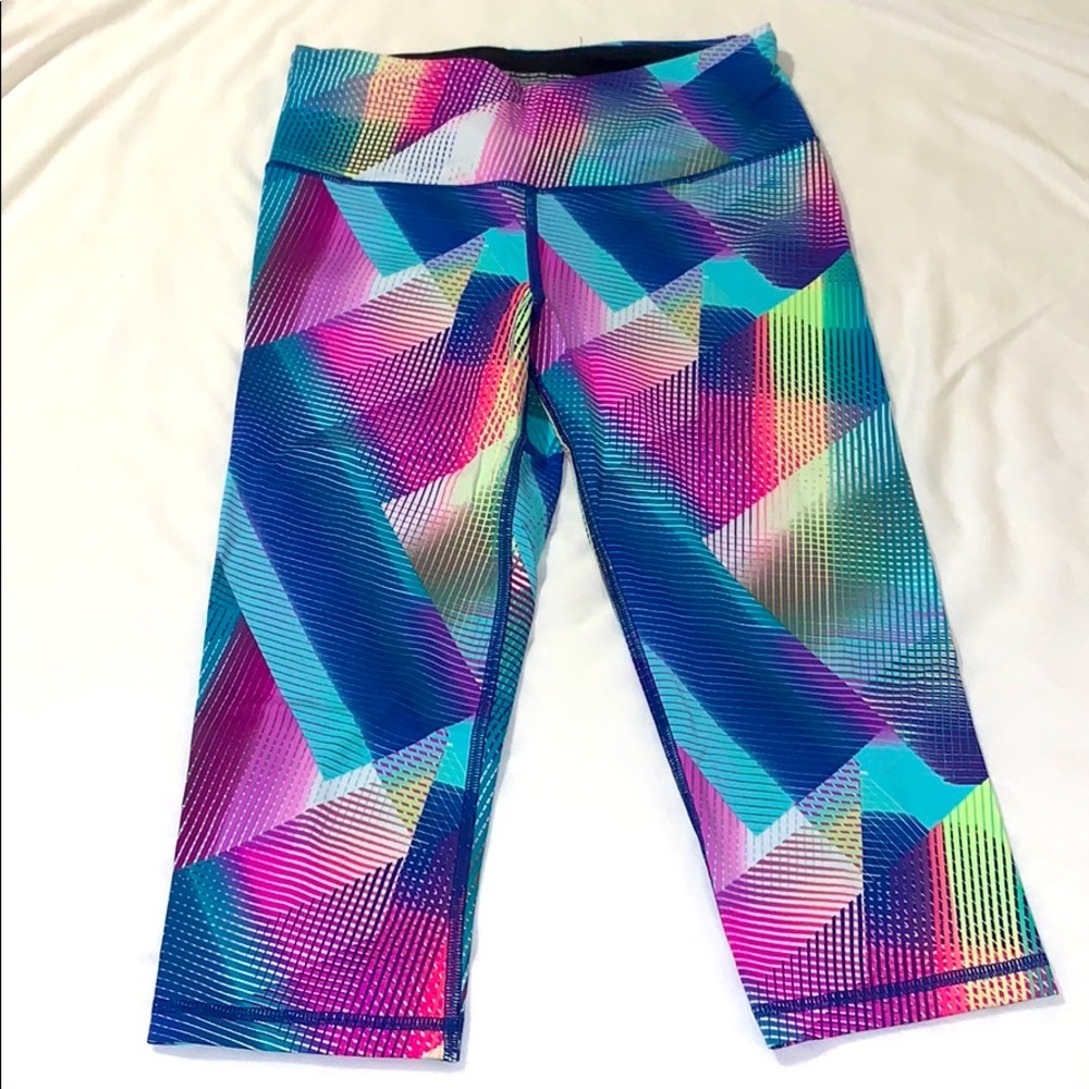 Victoria’s Secret crop leggings